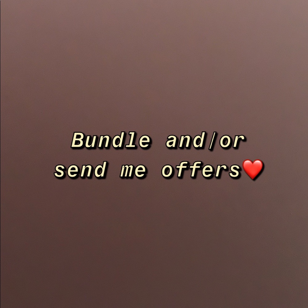 NOT SELLING JUST A POST❤️ OPEN TO ANY OFFERS!!!
